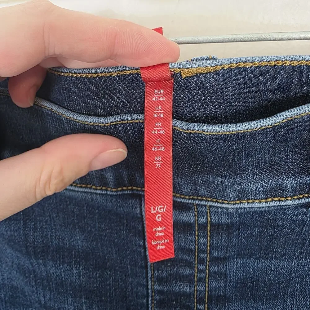 Spanx Blue Stretchy‎ Comfy High Rise Casual Flattering Flare Jeans Size Large